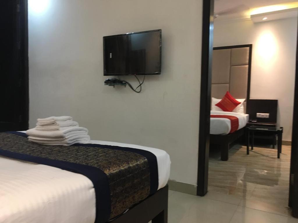 Hotel Spb 87 Near Karol Bagh Metro Station Delhi Zewnętrze zdjęcie