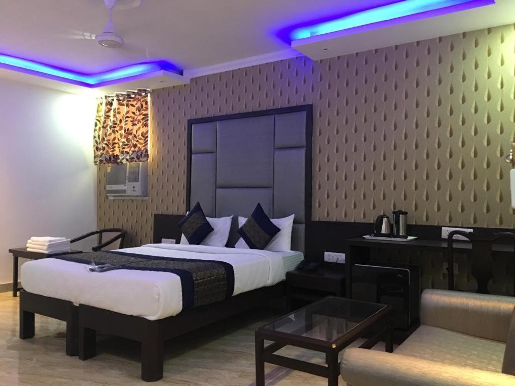 Hotel Spb 87 Near Karol Bagh Metro Station Delhi Zewnętrze zdjęcie