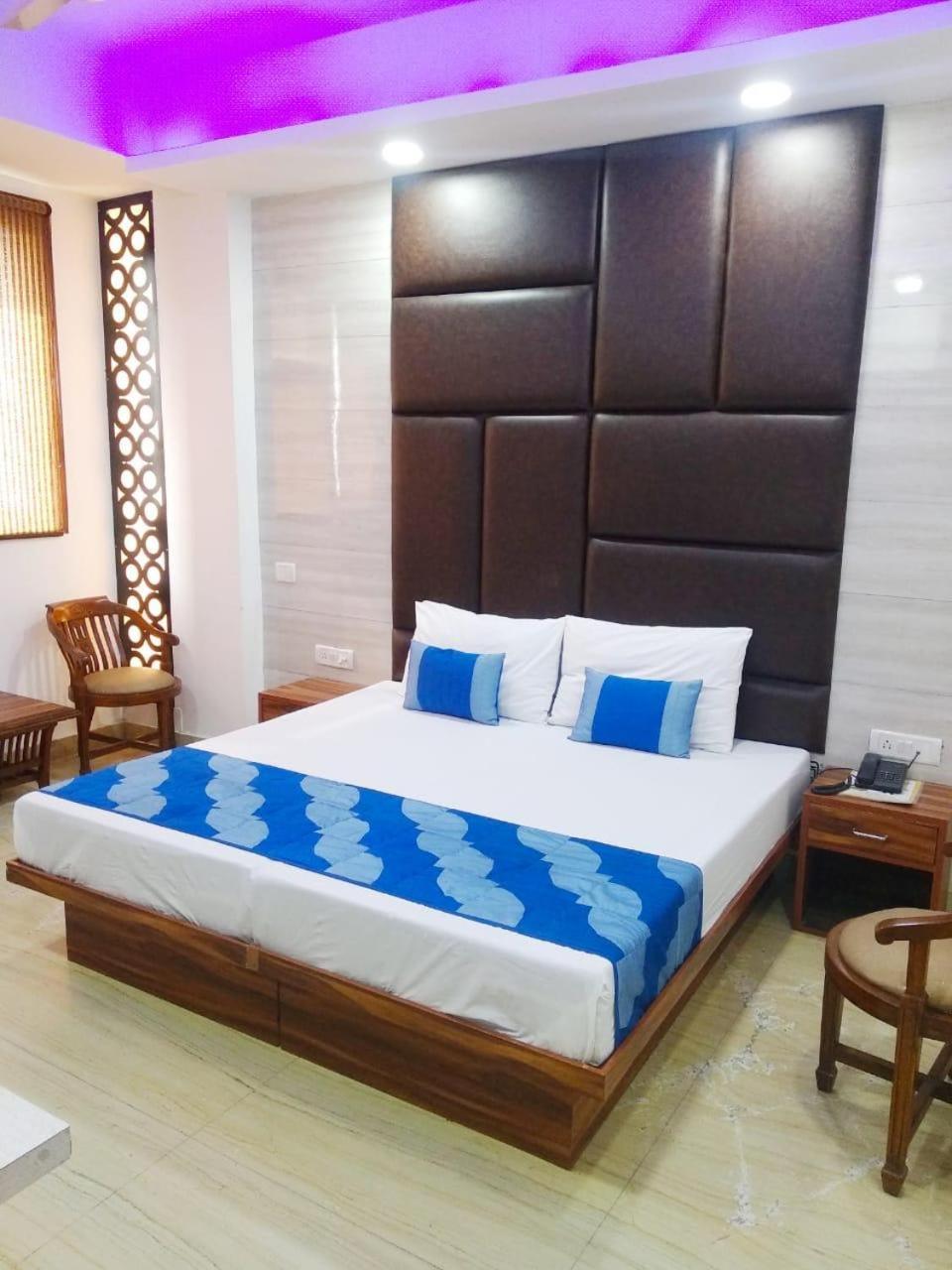 Hotel Spb 87 Near Karol Bagh Metro Station Delhi Zewnętrze zdjęcie
